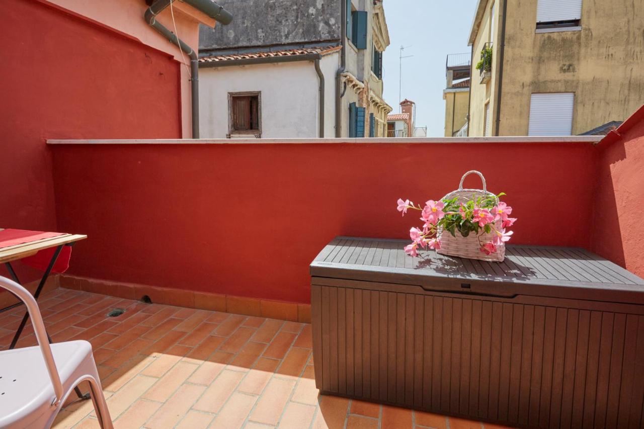 شقة Acqua - Attico Con Terrazza البندقية المظهر الخارجي الصورة